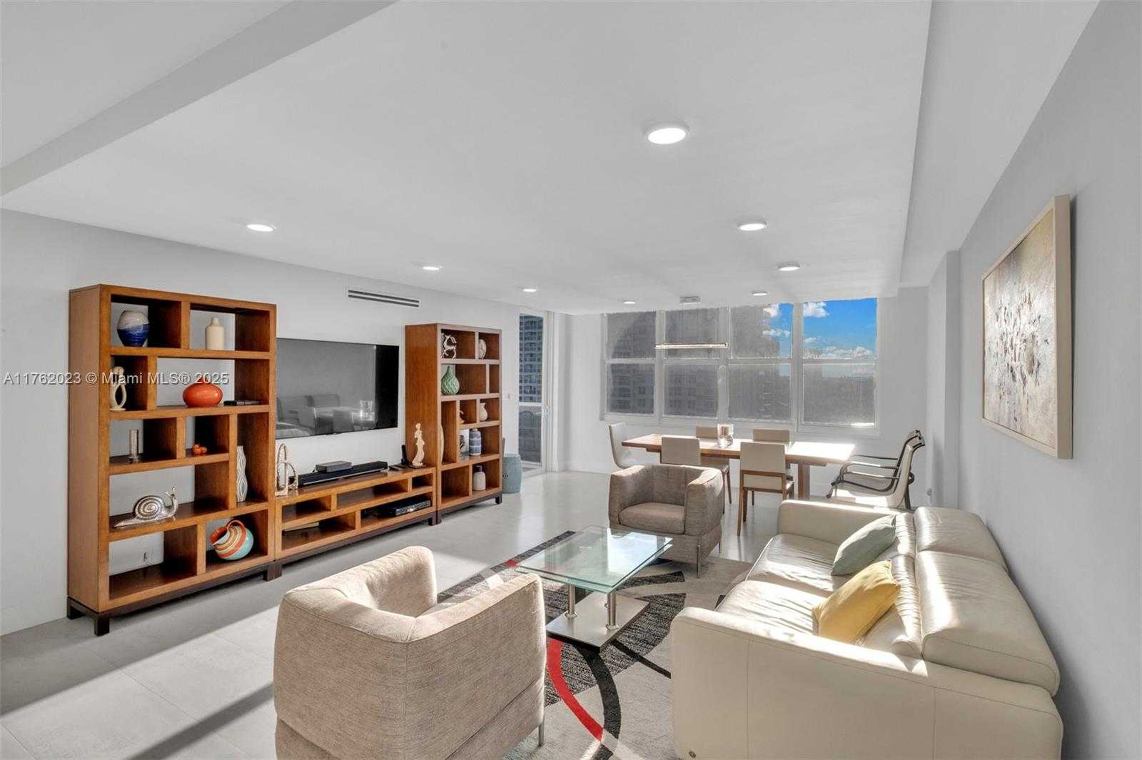 Small Image of 3725 SOUTH OCEAN DR #1024, Hollywood Number 9