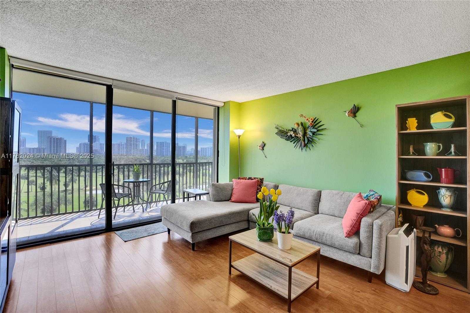 Small Image of 20335 WEST COUNTRY CLUB DR #805, Aventura Number 10