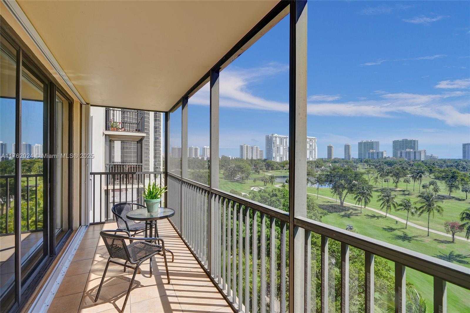 Small Image of 20335 WEST COUNTRY CLUB DR #805, Aventura Number 12