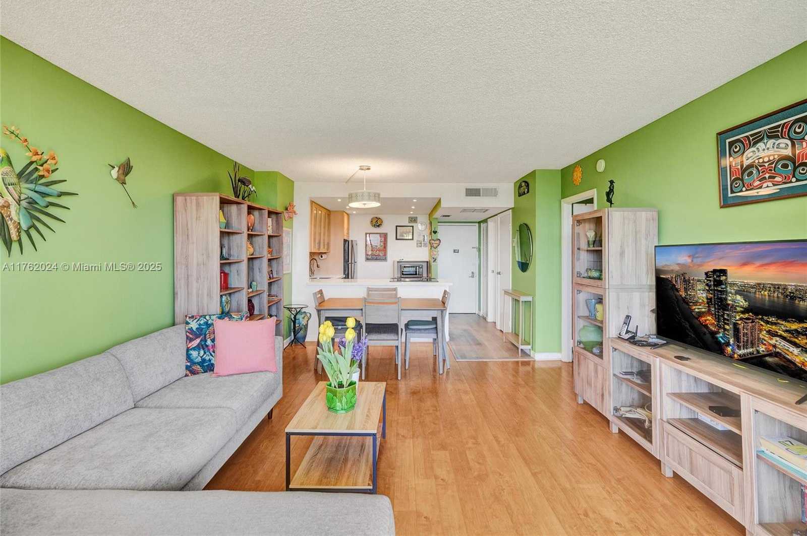 Small Image of 20335 WEST COUNTRY CLUB DR #805, Aventura Number 3