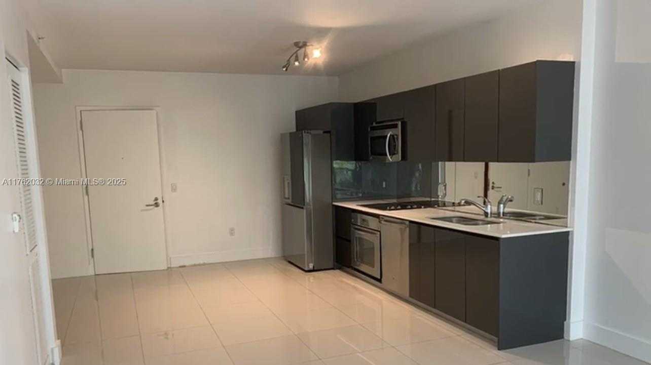 Small Image of 31 SOUTH EAST 6TH ST #604, Miami Number 3