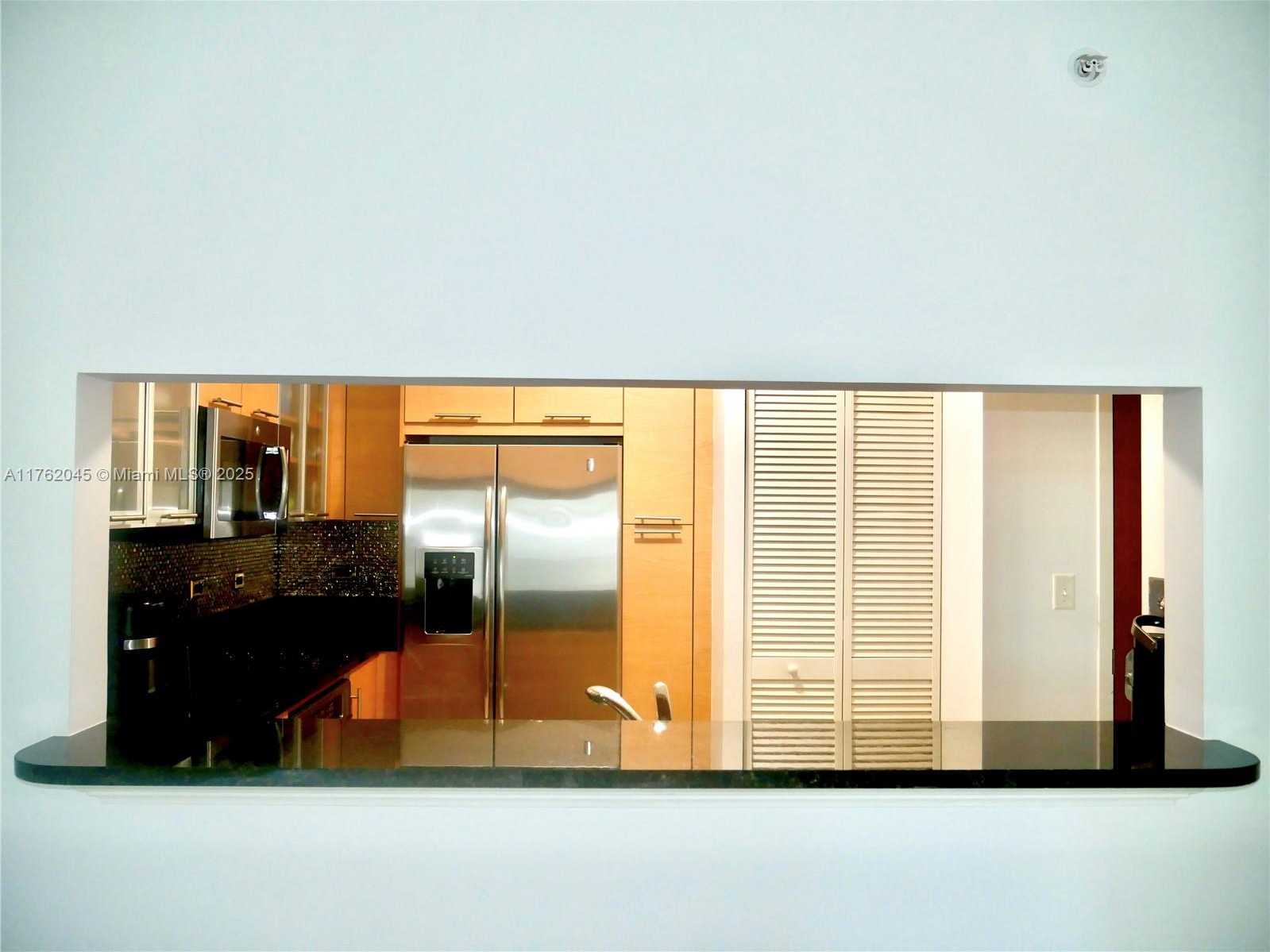 Small Image of 31 SOUTH EAST 5TH ST #2611, Miami Number 16