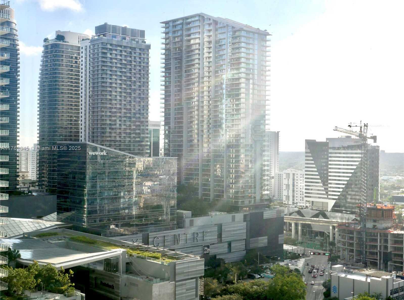 Small Image of 31 SOUTH EAST 5TH ST #2611, Miami Number 21
