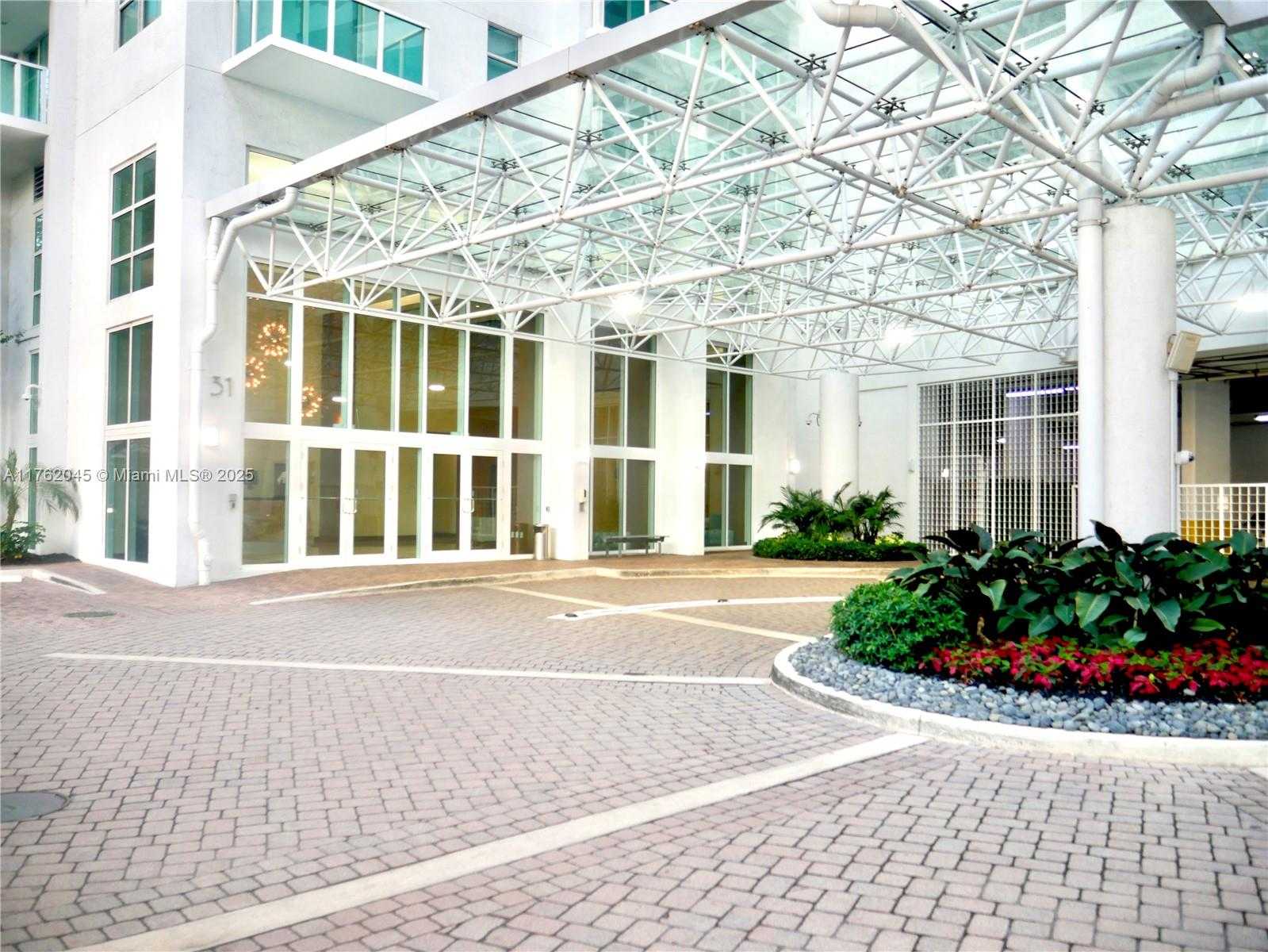 Small Image of 31 SOUTH EAST 5TH ST #2611, Miami Number 37