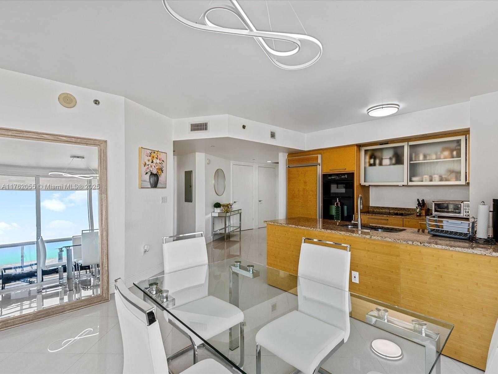 Small Image of 1830 SOUTH OCEAN DR #4508, Hallandale Beach Number 12