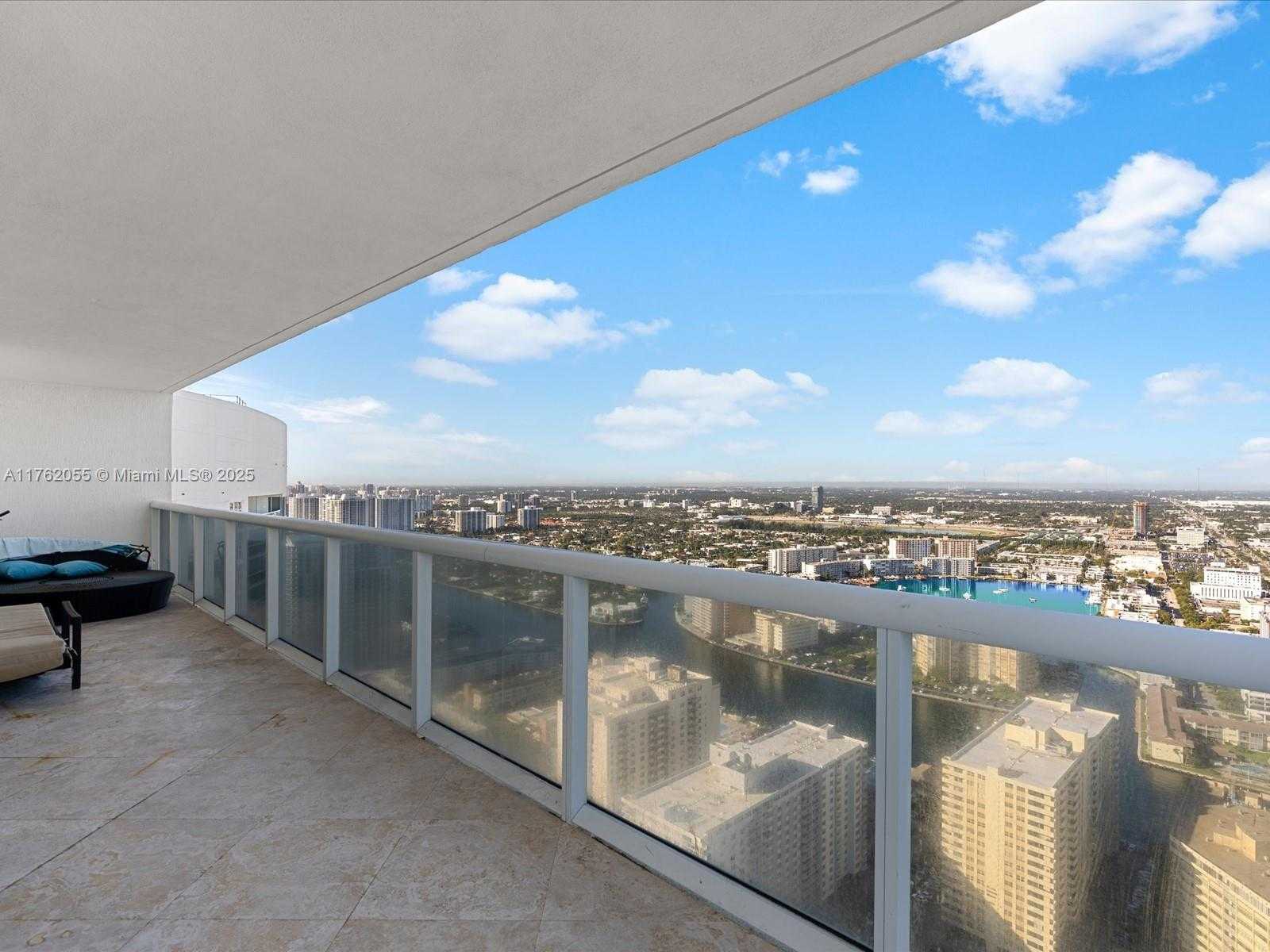 Small Image of 1830 SOUTH OCEAN DR #4508, Hallandale Beach Number 38