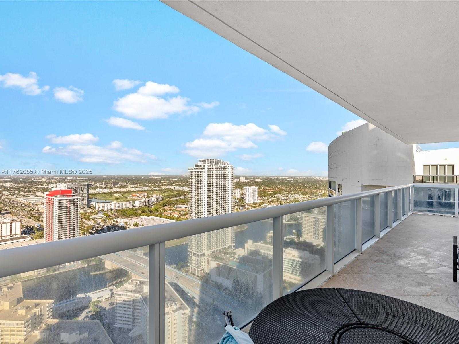 Small Image of 1830 SOUTH OCEAN DR #4508, Hallandale Beach Number 40