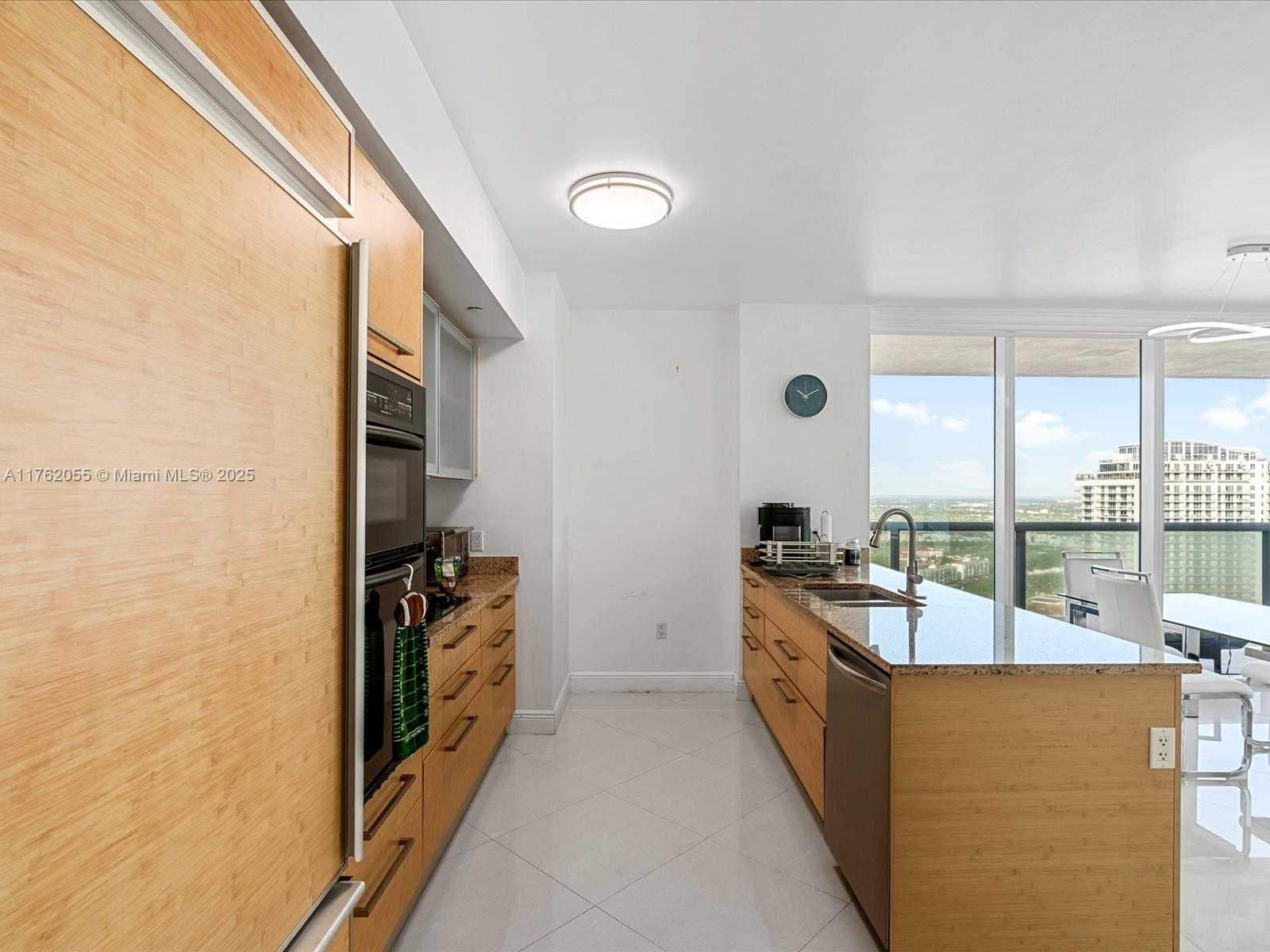 Small Image of 1830 SOUTH OCEAN DR #4508, Hallandale Beach Number 6