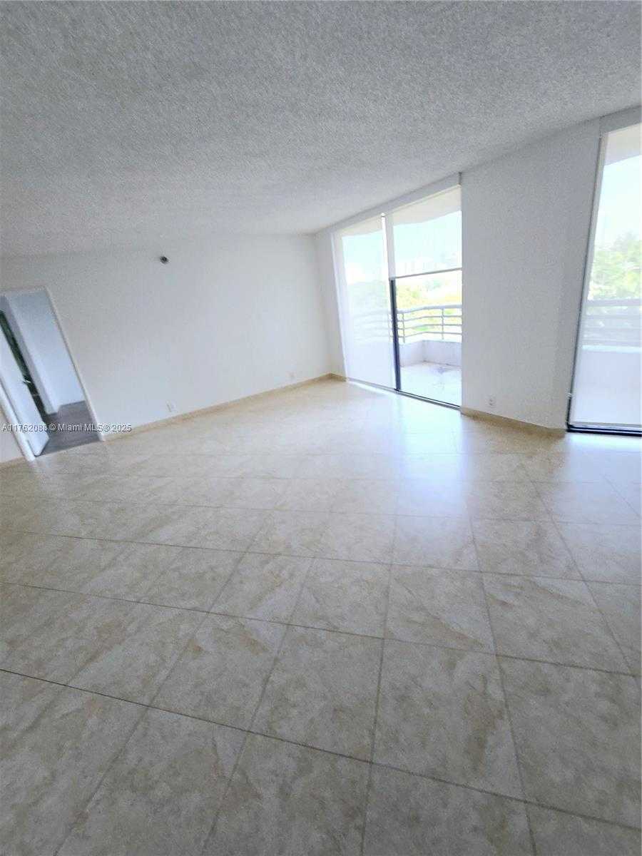 Small Image of 3300 NORTH EAST 191ST ST #609, Aventura Number 12