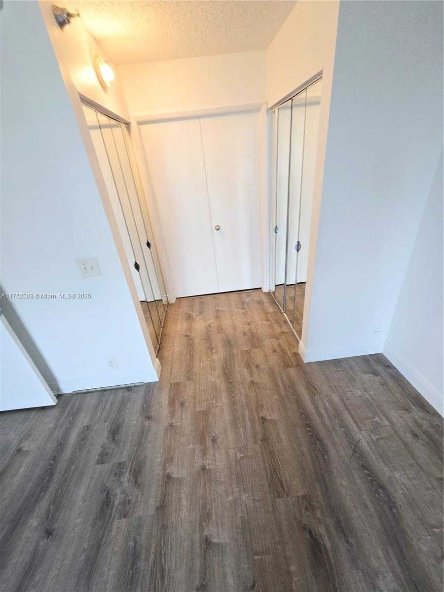 Small Image of 3300 NORTH EAST 191ST ST #609, Aventura Number 18