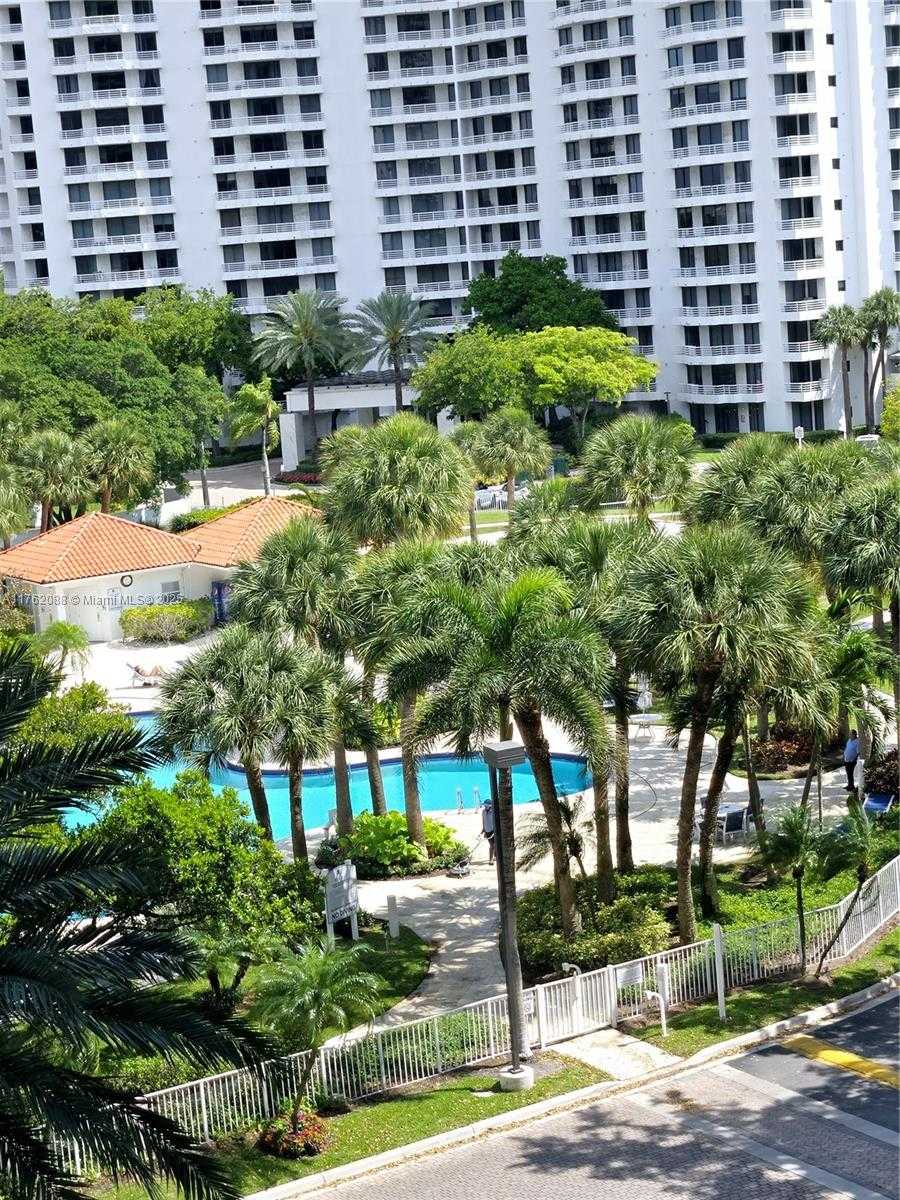Small Image of 3300 NORTH EAST 191ST ST #609, Aventura Number 23