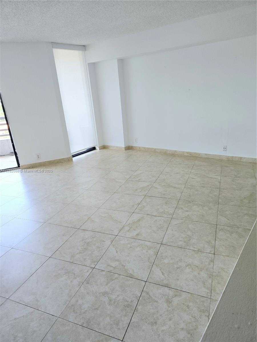 Small Image of 3300 NORTH EAST 191ST ST #609, Aventura Number 5