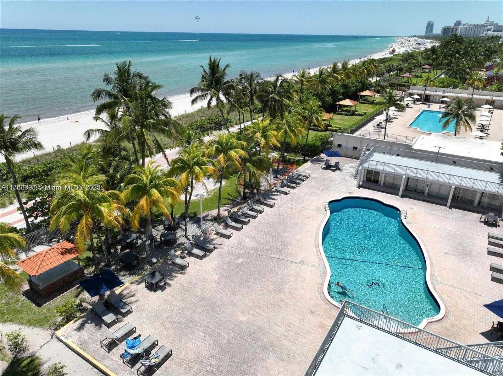 Small Image of 2655 COLLINS AVE #1906, Miami Beach Number 17