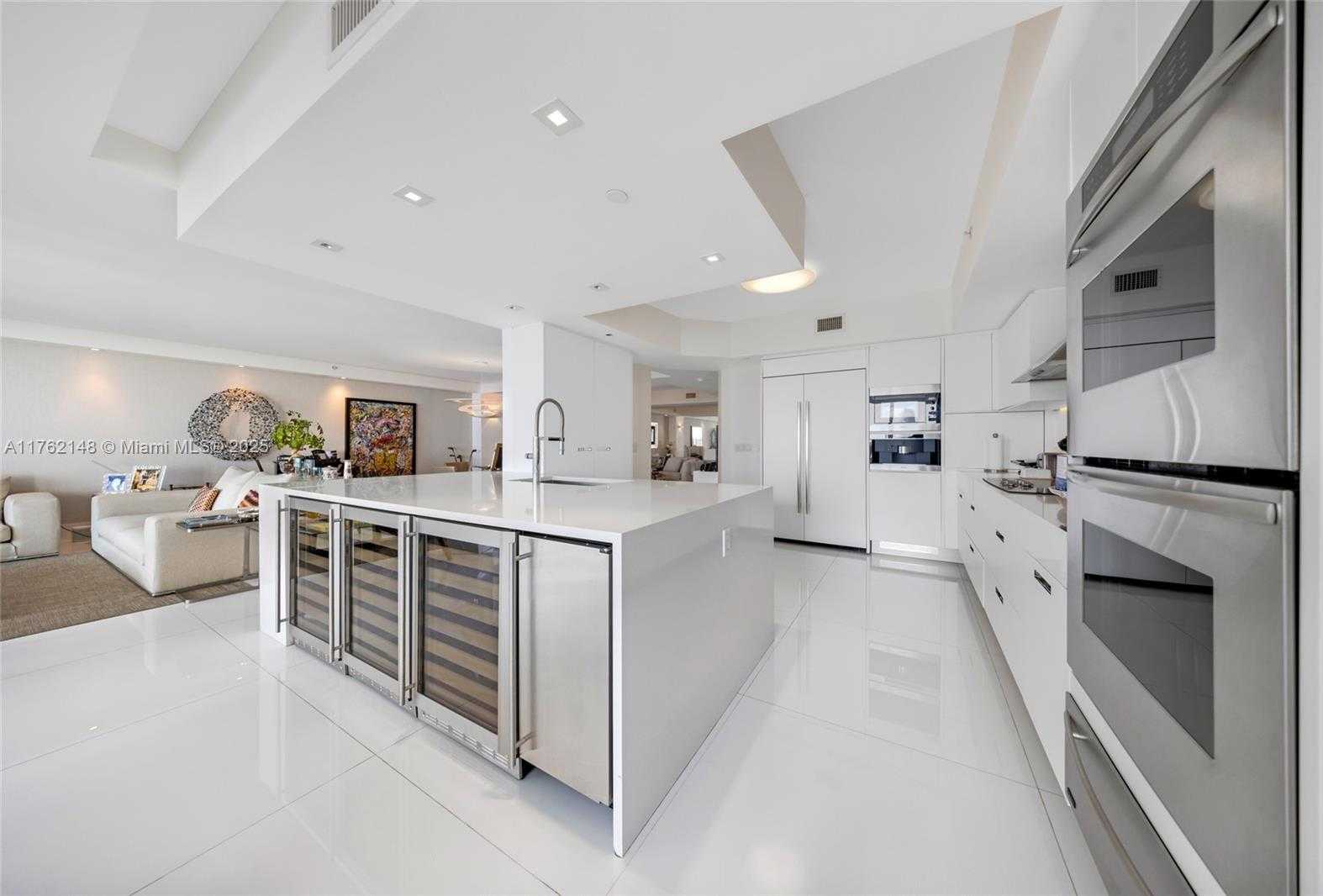 Small Image of 3301 NORTH EAST 183RD ST #2406, Aventura Number 20