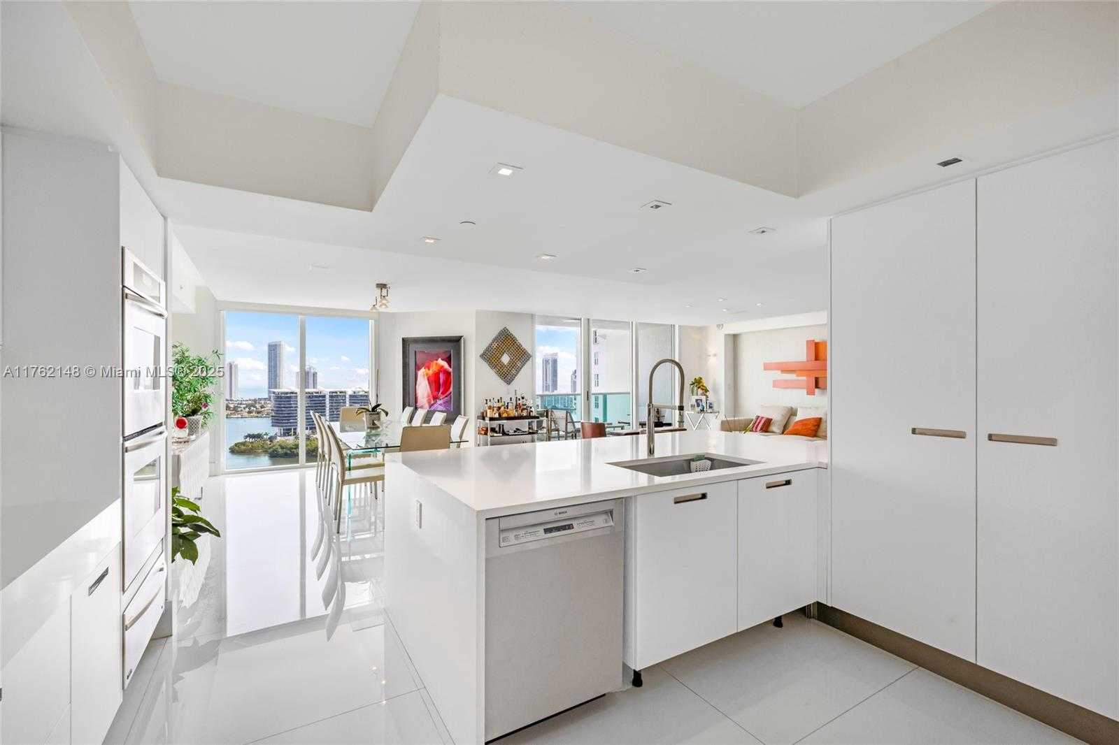 Small Image of 3301 NORTH EAST 183RD ST #2406, Aventura Number 25