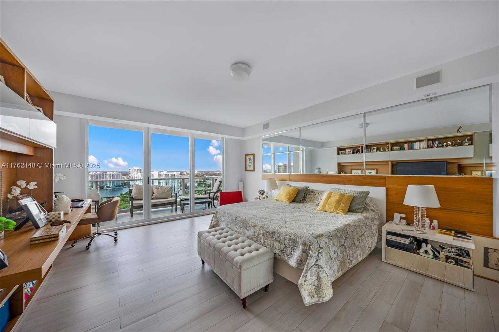 Small Image of 3301 NORTH EAST 183RD ST #2406, Aventura Number 29