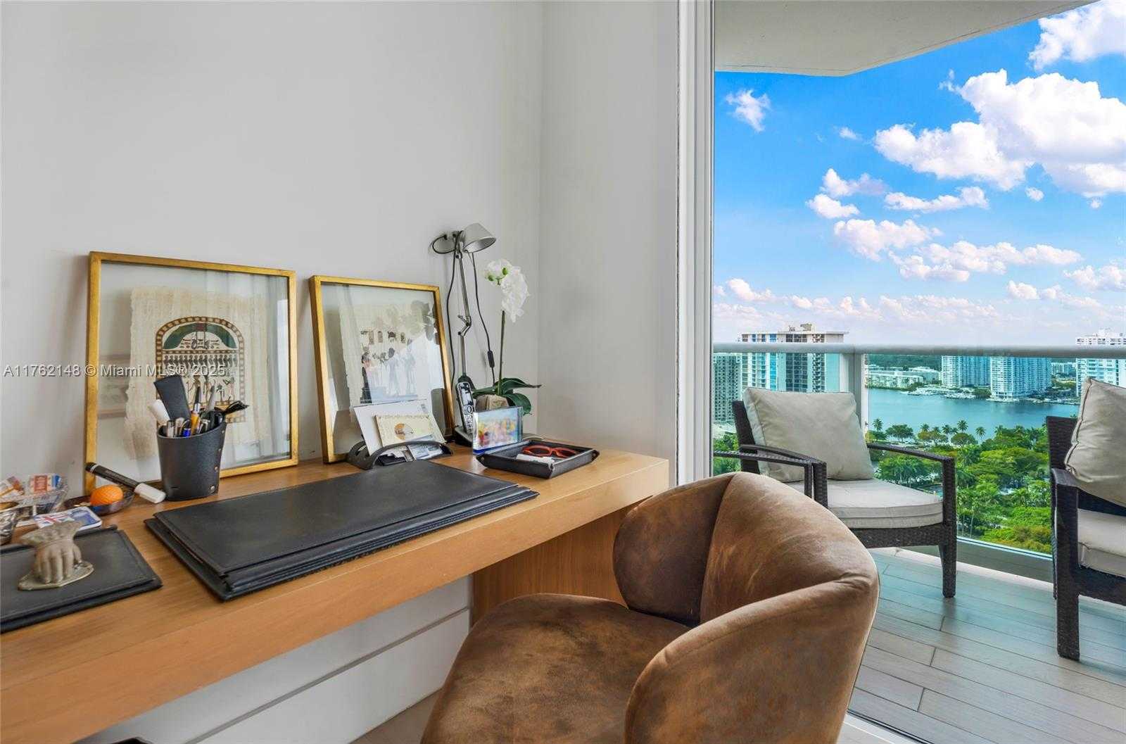 Small Image of 3301 NORTH EAST 183RD ST #2406, Aventura Number 31