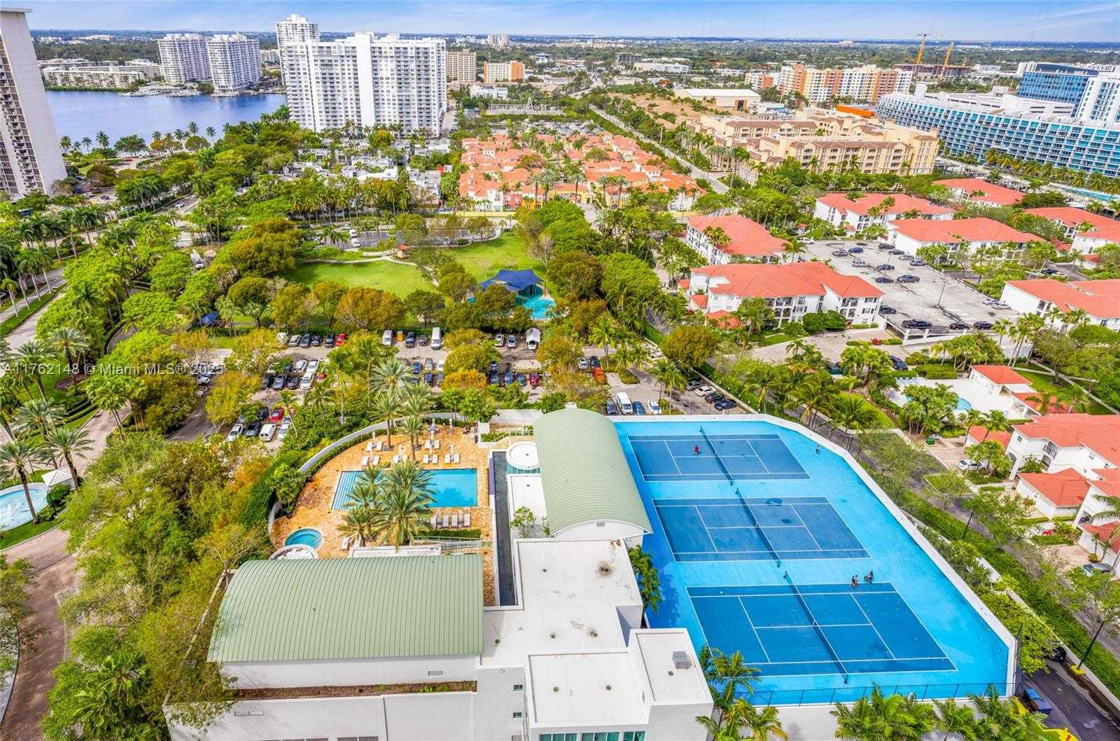 Small Image of 3301 NORTH EAST 183RD ST #2406, Aventura Number 37