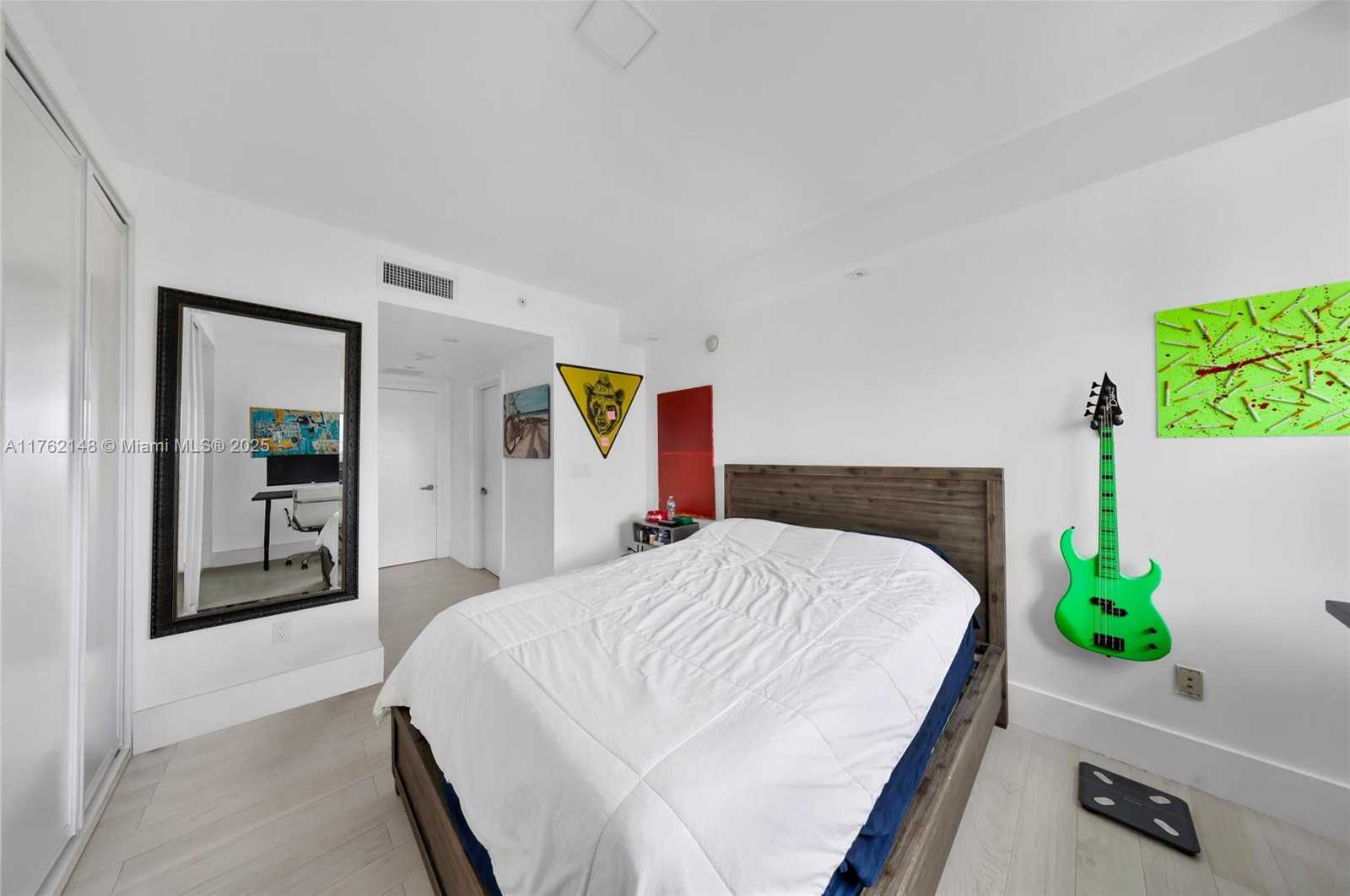 Small Image of 3301 NORTH EAST 183RD ST #2406, Aventura Number 42