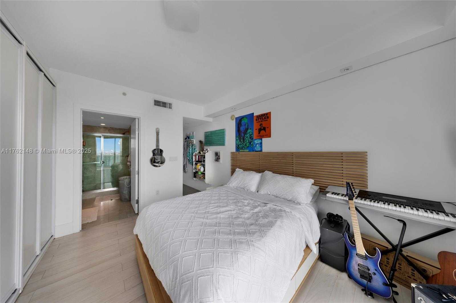 Small Image of 3301 NORTH EAST 183RD ST #2406, Aventura Number 46