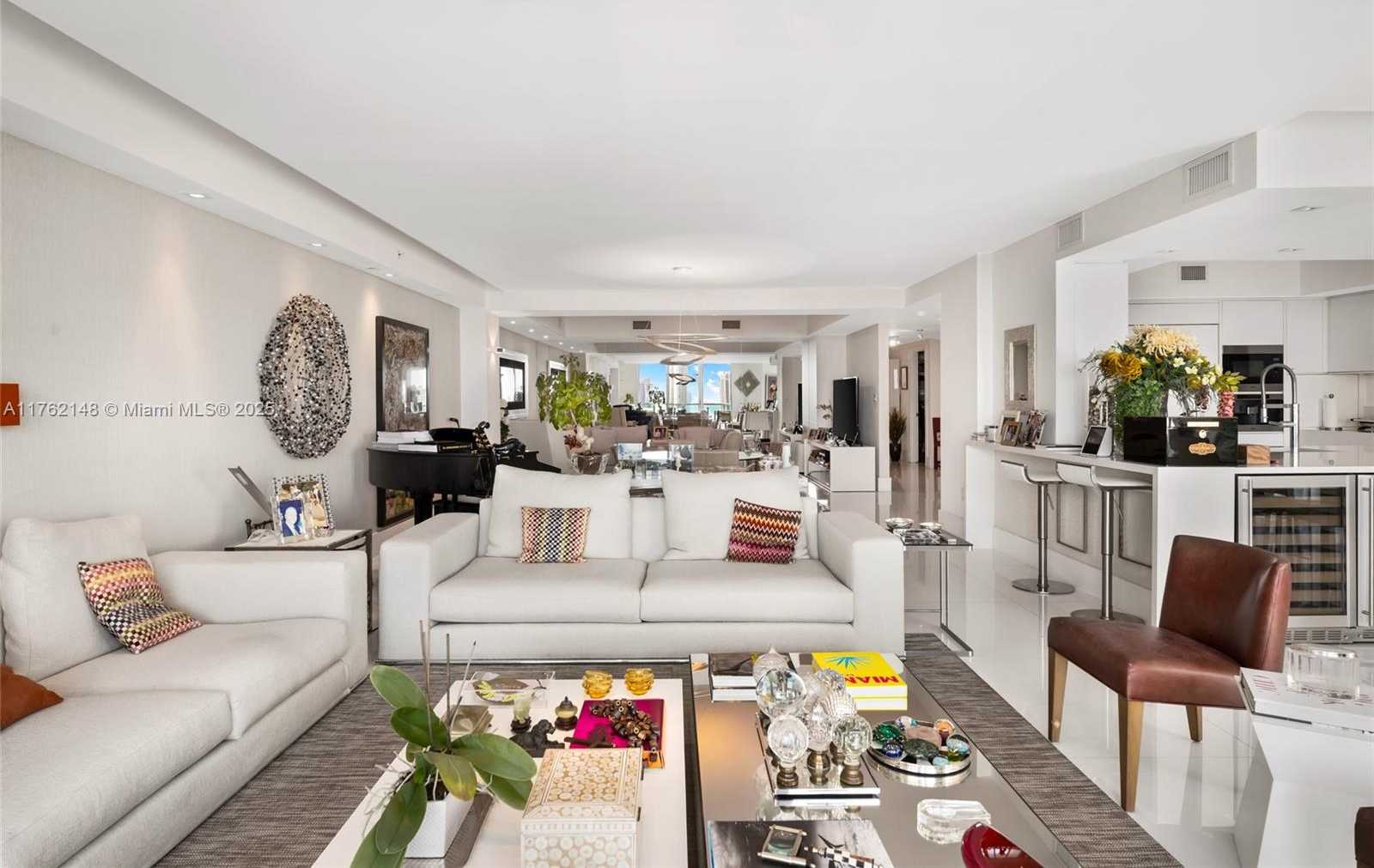 Small Image of 3301 NORTH EAST 183RD ST #2406, Aventura Number 5