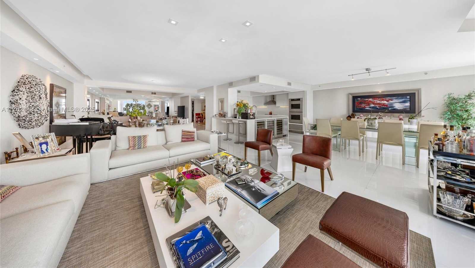 Small Image of 3301 NORTH EAST 183RD ST #2406, Aventura Number 6