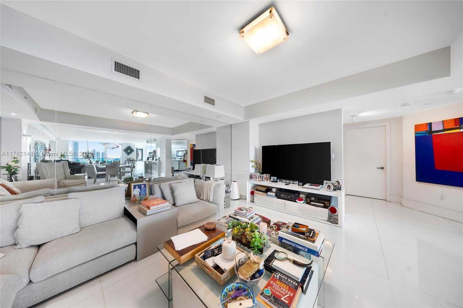 Small Image of 3301 NORTH EAST 183RD ST #2406, Aventura Number 7