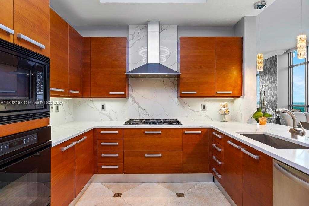 Small Image of 3535 SOUTH OCEAN DR #2606, Hollywood Number 14