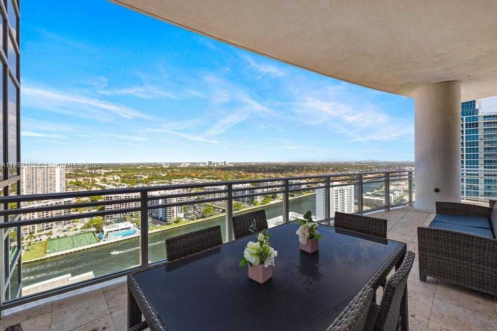 Small Image of 3535 SOUTH OCEAN DR #2606, Hollywood Number 21