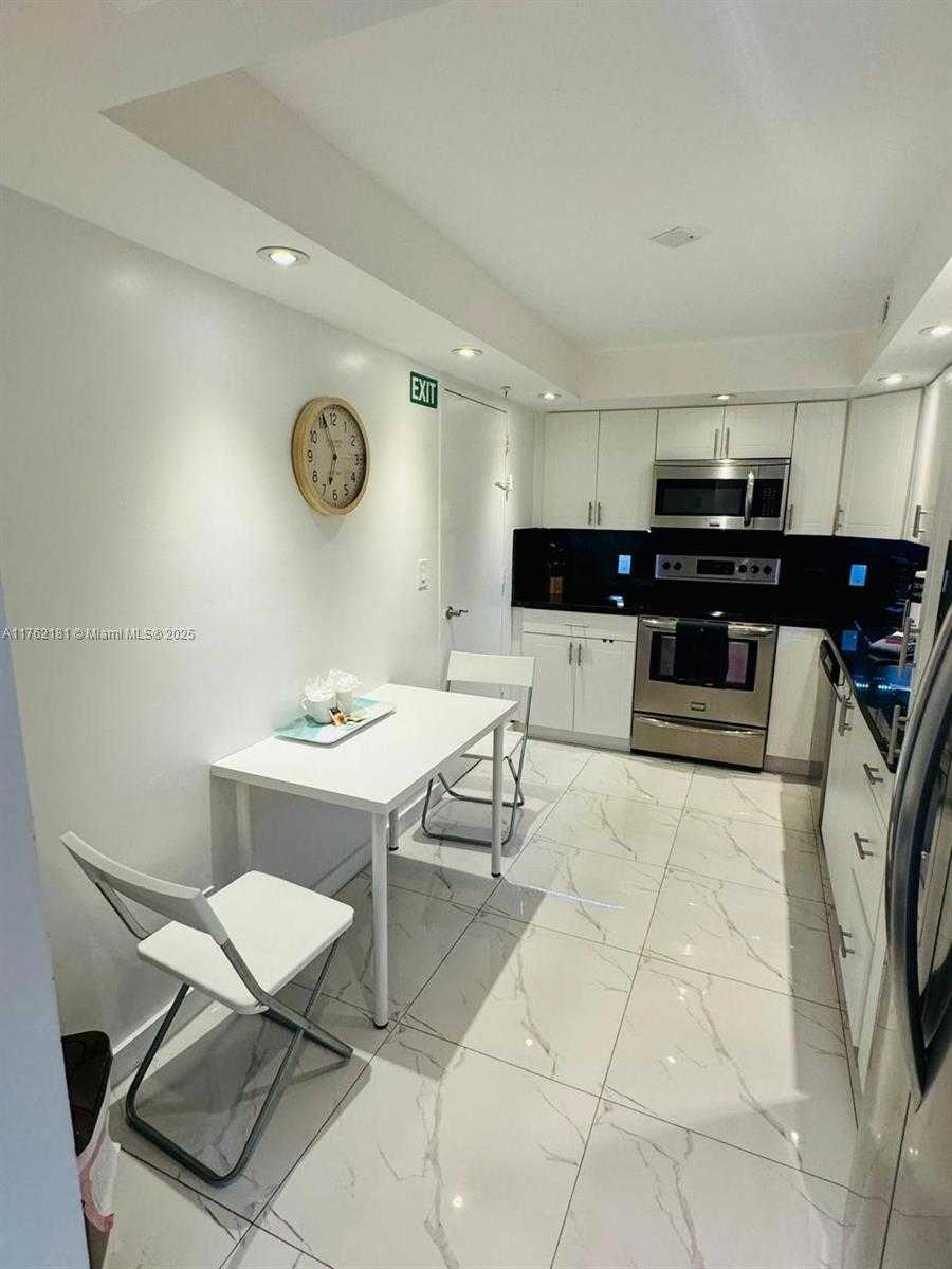 Small Image of 3901 SOUTH OCEAN DR #10G, Hollywood Number 11