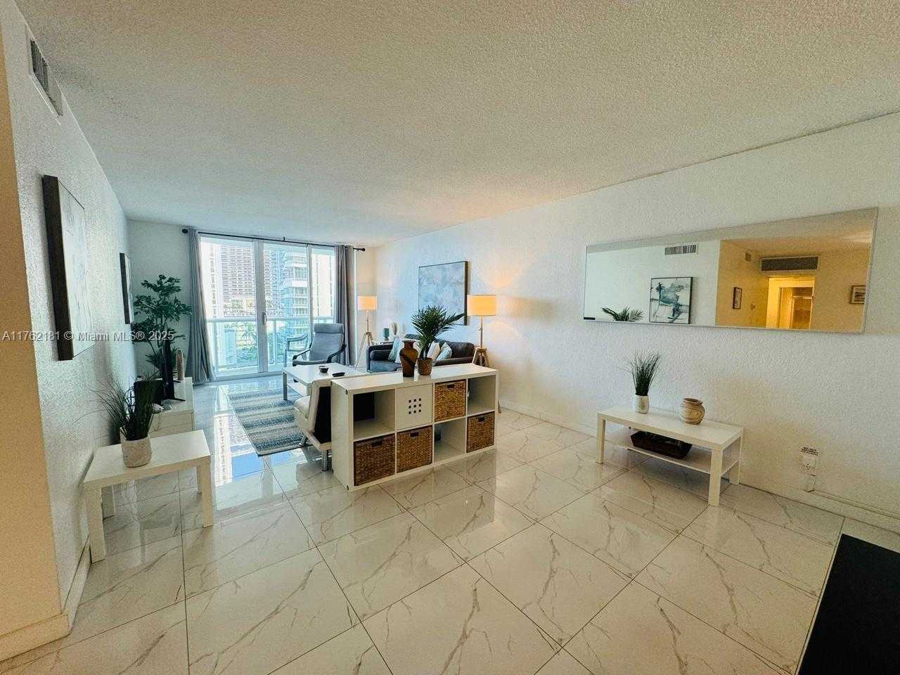 Small Image of 3901 SOUTH OCEAN DR #10G, Hollywood Number 22