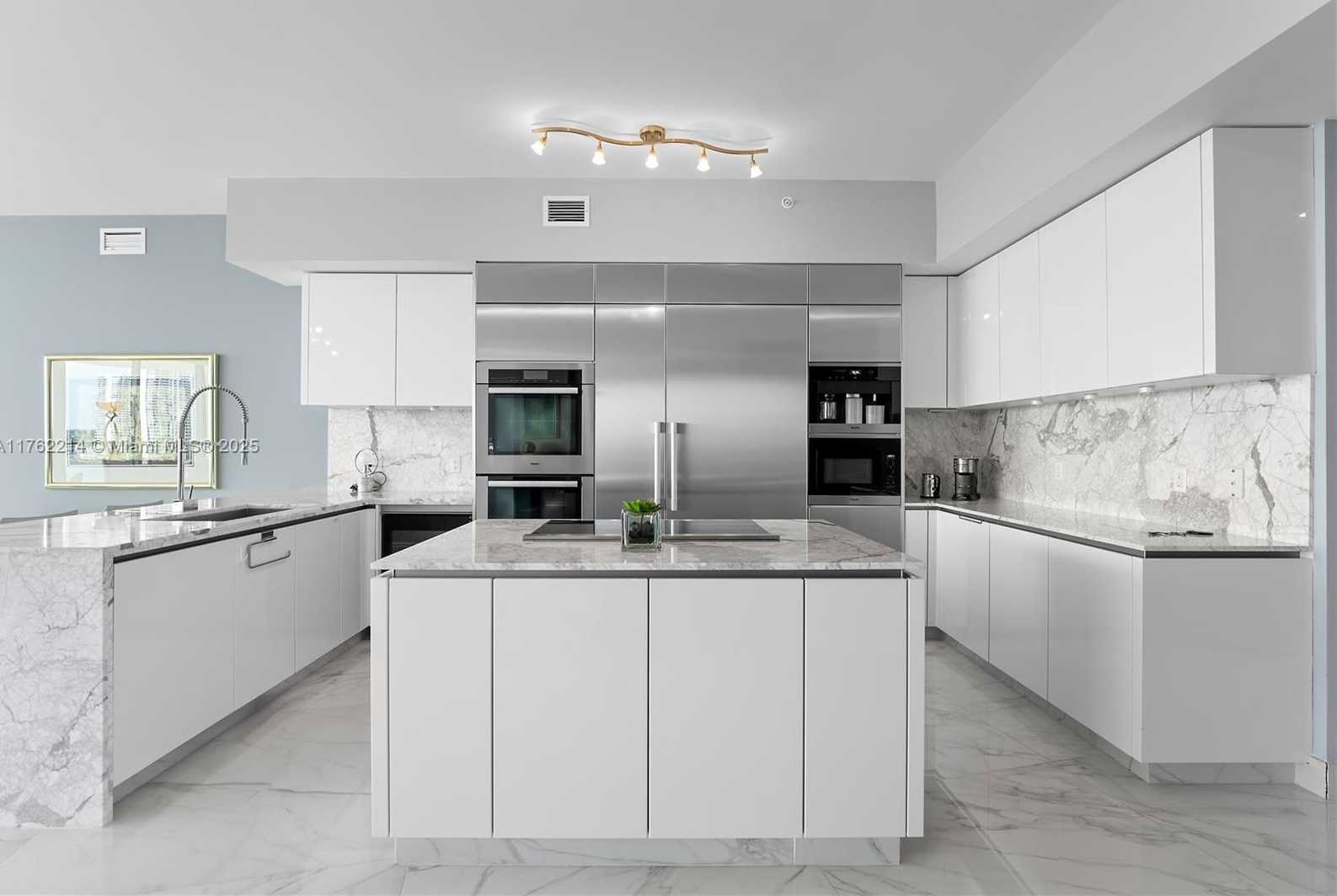Small Image of 5500 ISLAND ESTATES DR #604, Aventura Number 10
