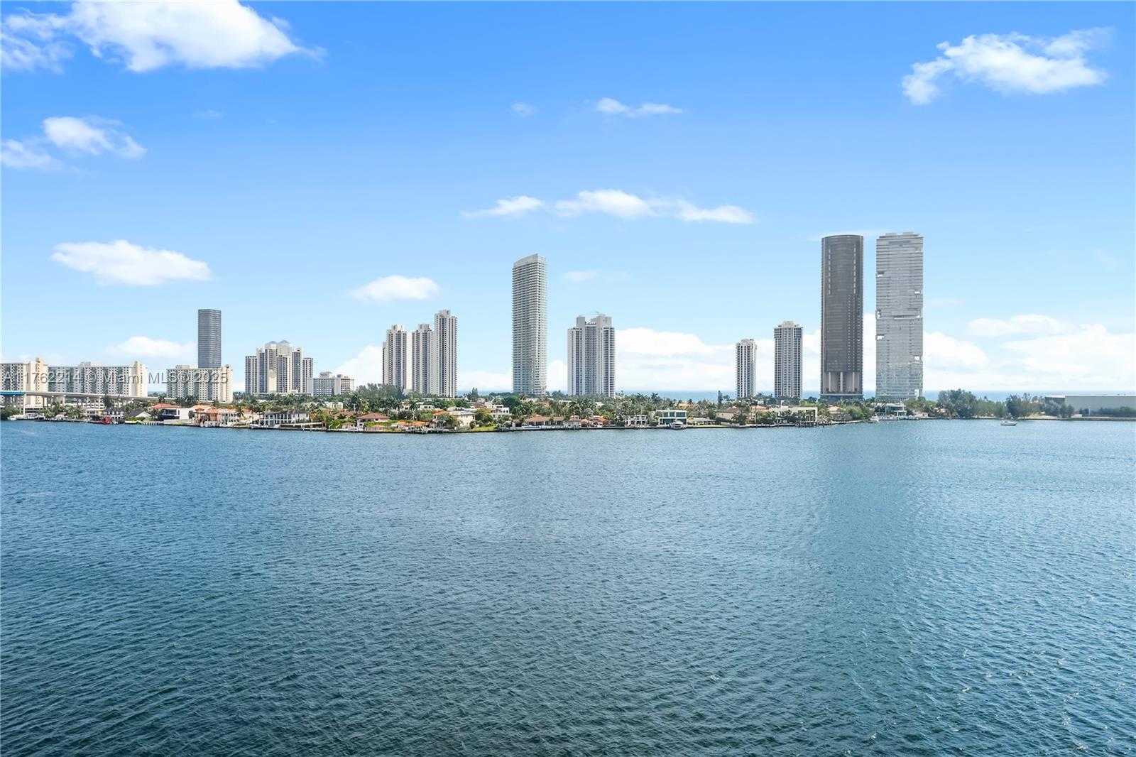 Small Image of 5500 ISLAND ESTATES DR #604, Aventura Number 19