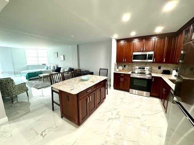 Small Image of 19370 COLLINS AVE #826, Sunny Isles Beach Number 5