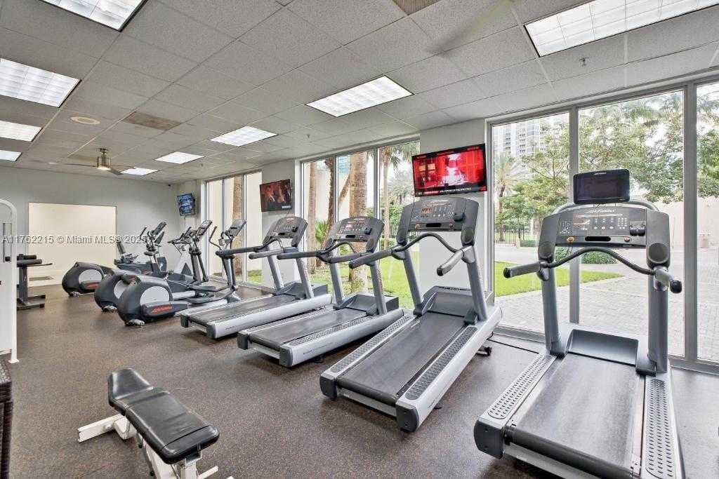 Small Image of 19370 COLLINS AVE #826, Sunny Isles Beach Number 7