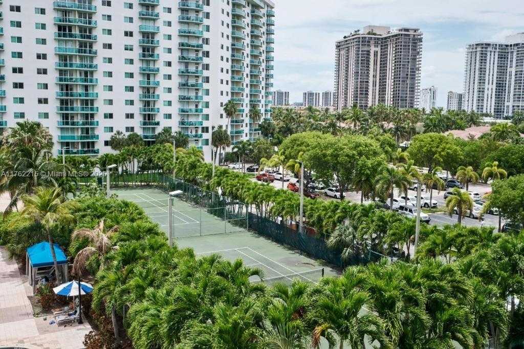 Small Image of 19370 COLLINS AVE #826, Sunny Isles Beach Number 9
