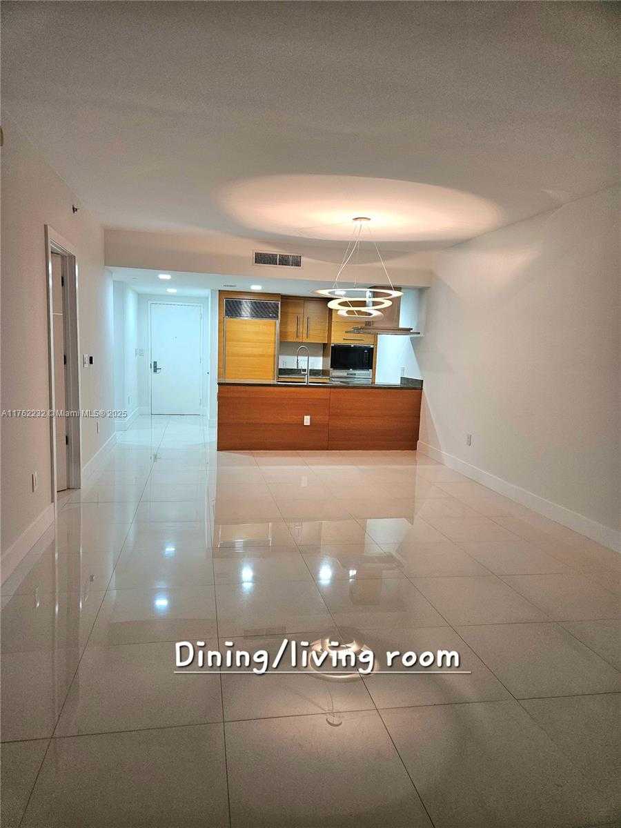 Small Image of 495 BRICKELL AVE #4907, Miami Number 21