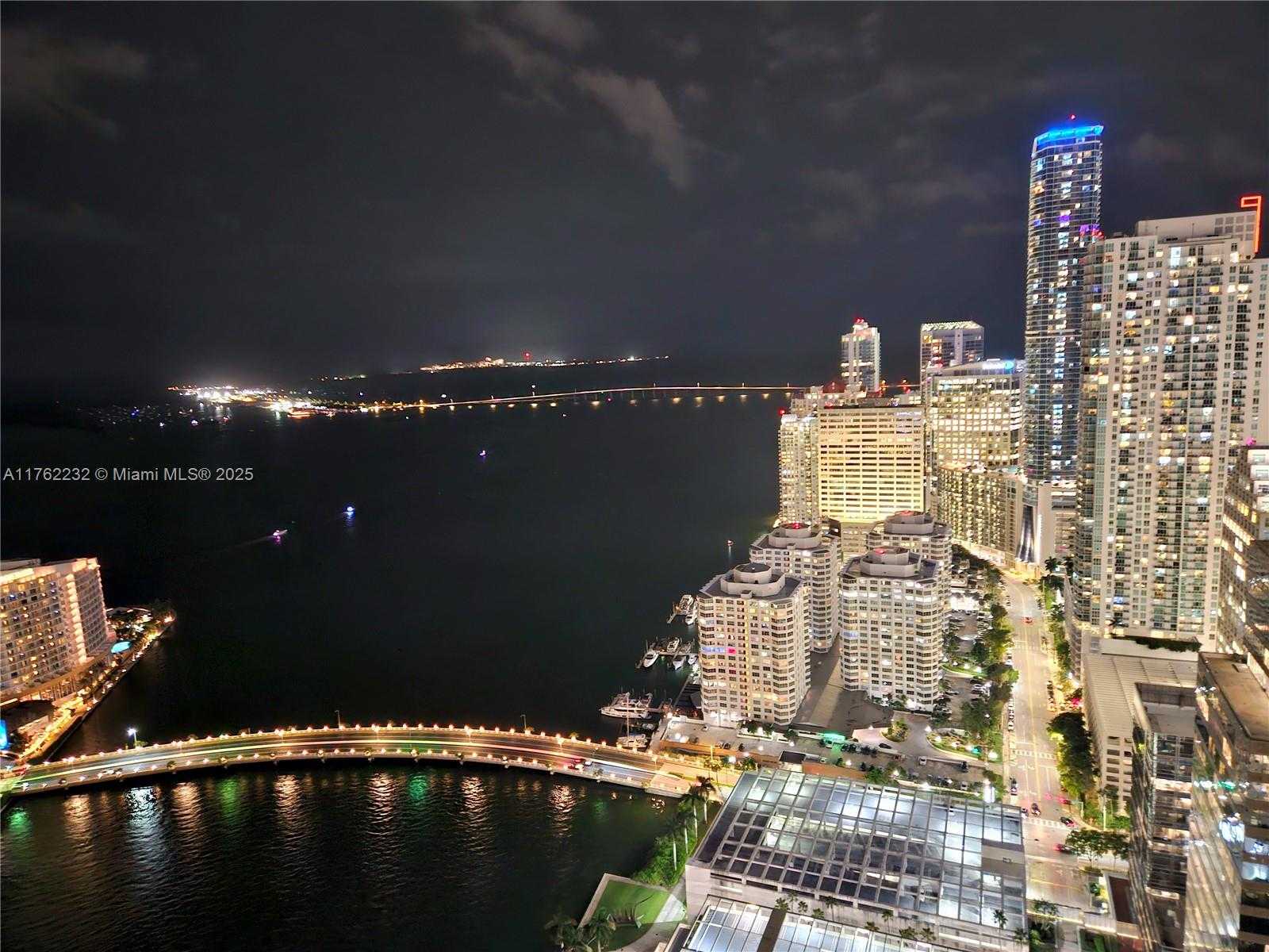 Small Image of 495 BRICKELL AVE #4907, Miami Number 35