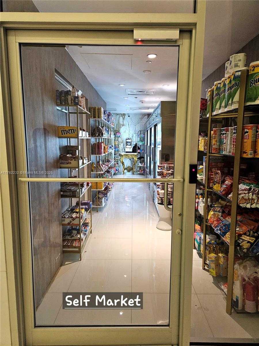 Small Image of 495 BRICKELL AVE #4907, Miami Number 50