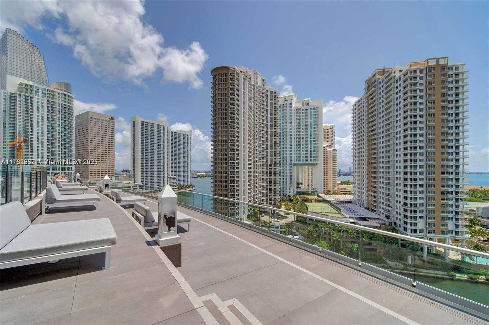 Small Image of 495 BRICKELL AVE #4907, Miami Number 63