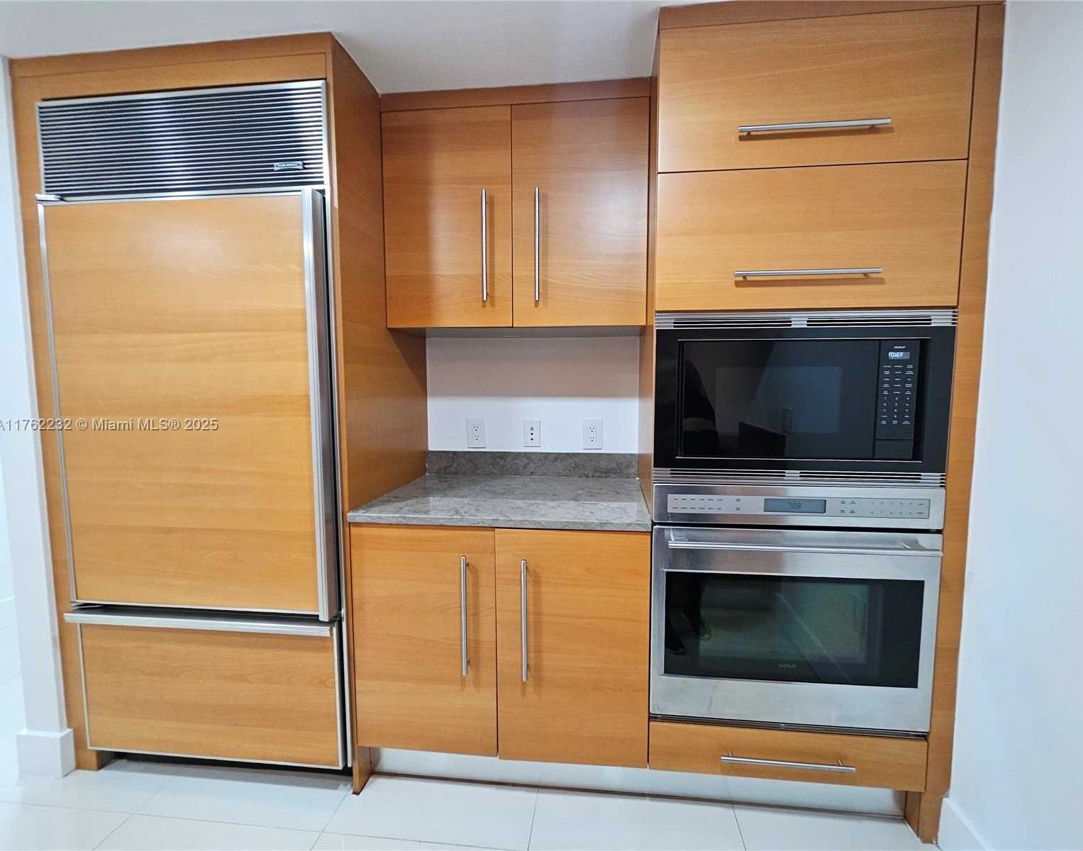 Small Image of 495 BRICKELL AVE #4907, Miami Number 9