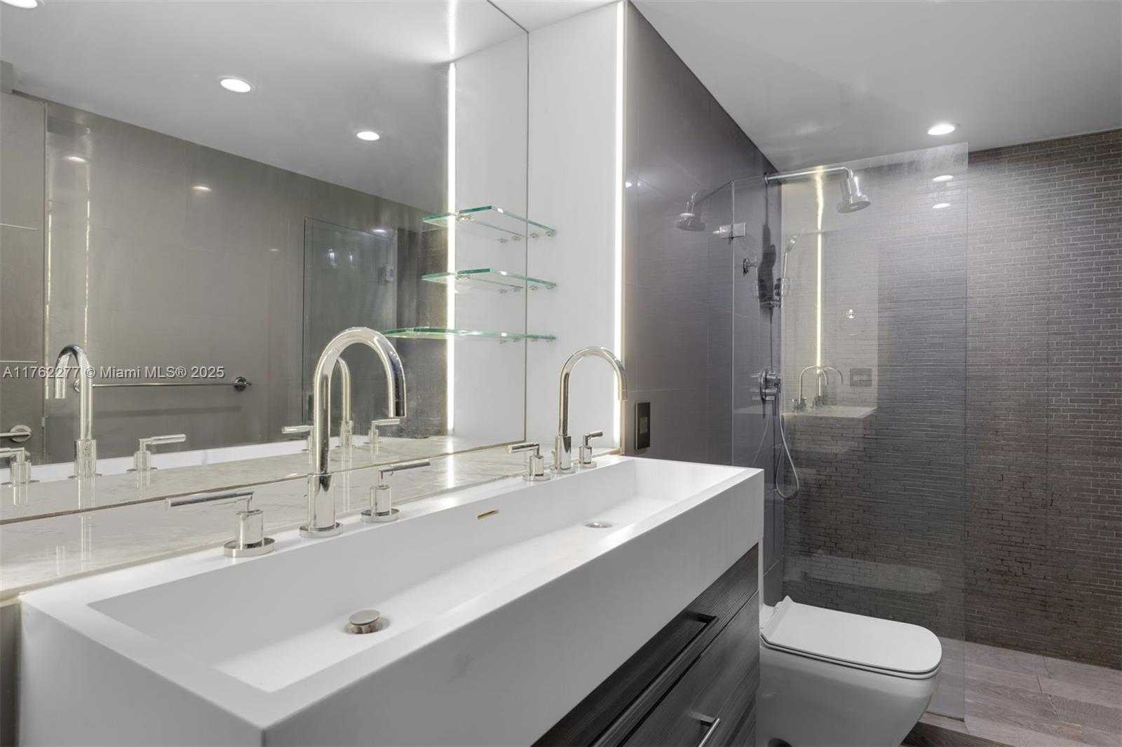 Small Image of 5151 COLLINS AVE #1519, Miami Beach Number 11