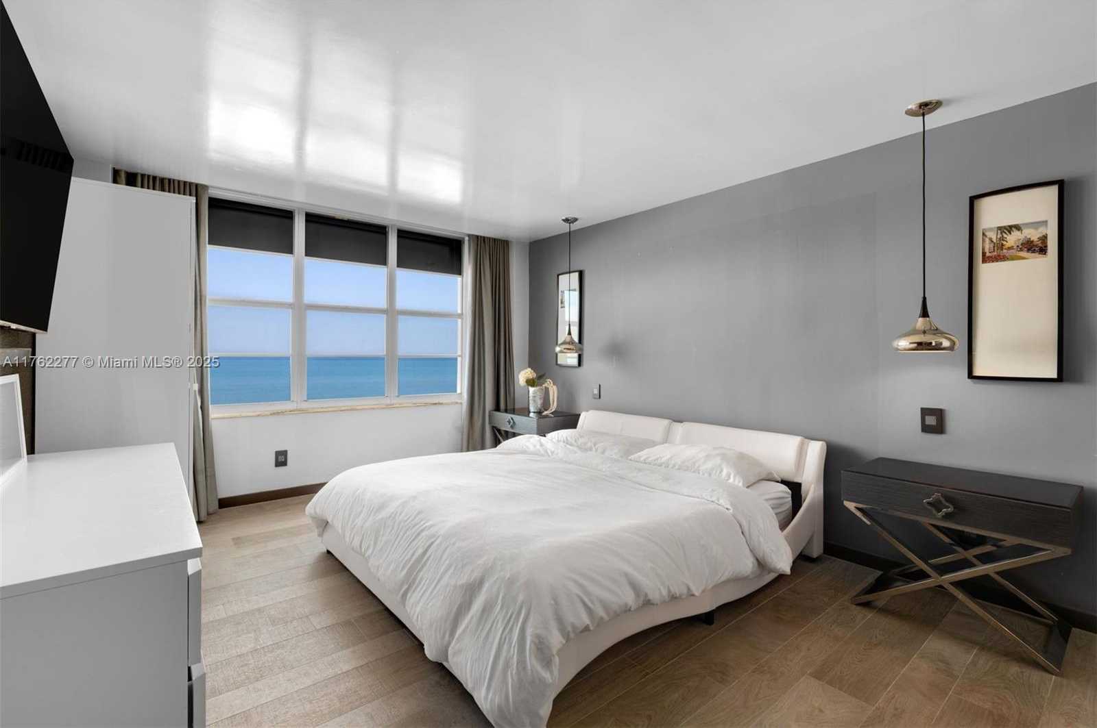 Small Image of 5151 COLLINS AVE #1519, Miami Beach Number 9