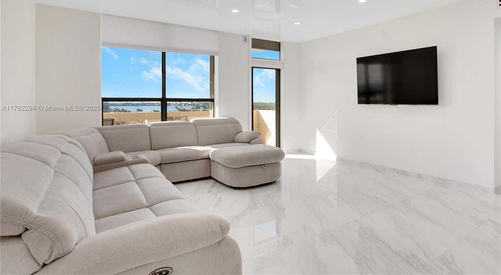 Small Image of 10185 COLLINS AVE #907, Bal Harbour Number 5