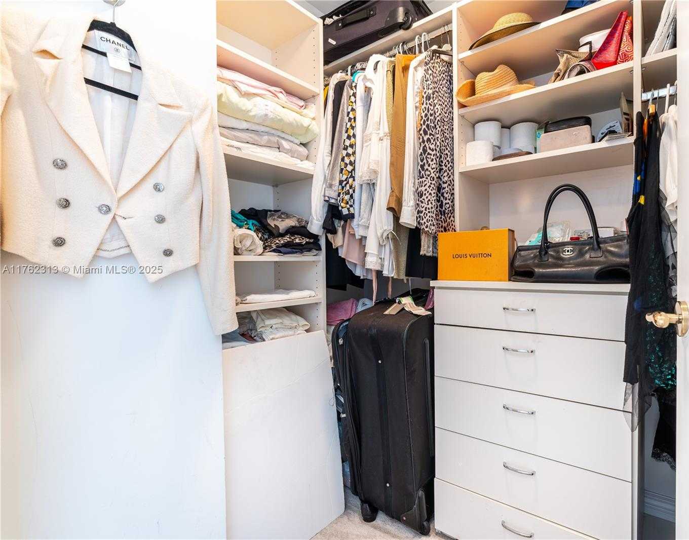 Small Image of 10225 COLLINS AVE #802, Bal Harbour Number 36