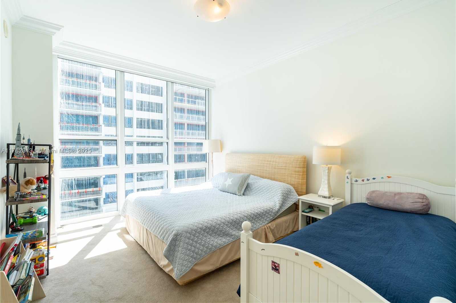 Small Image of 10225 COLLINS AVE #802, Bal Harbour Number 40