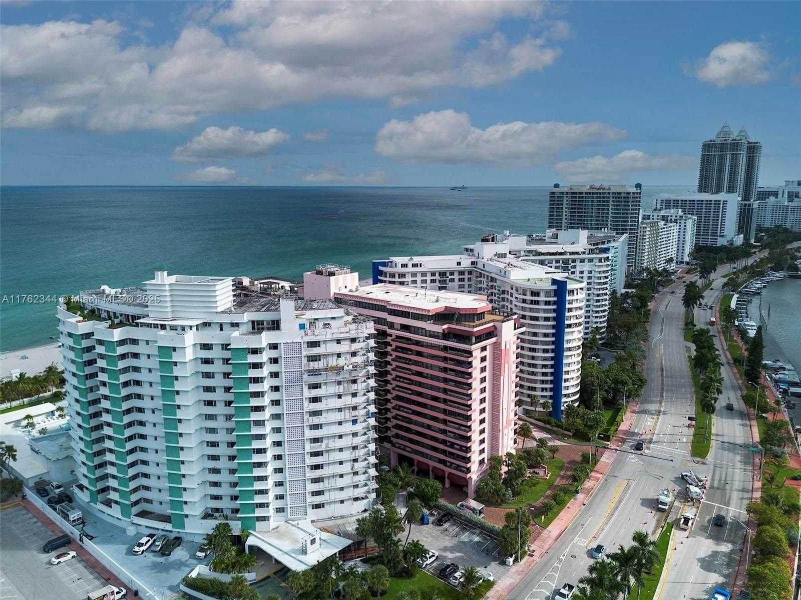 Small Image of 5255 Collins Ave, Miami, FL 33140, USA Number 25