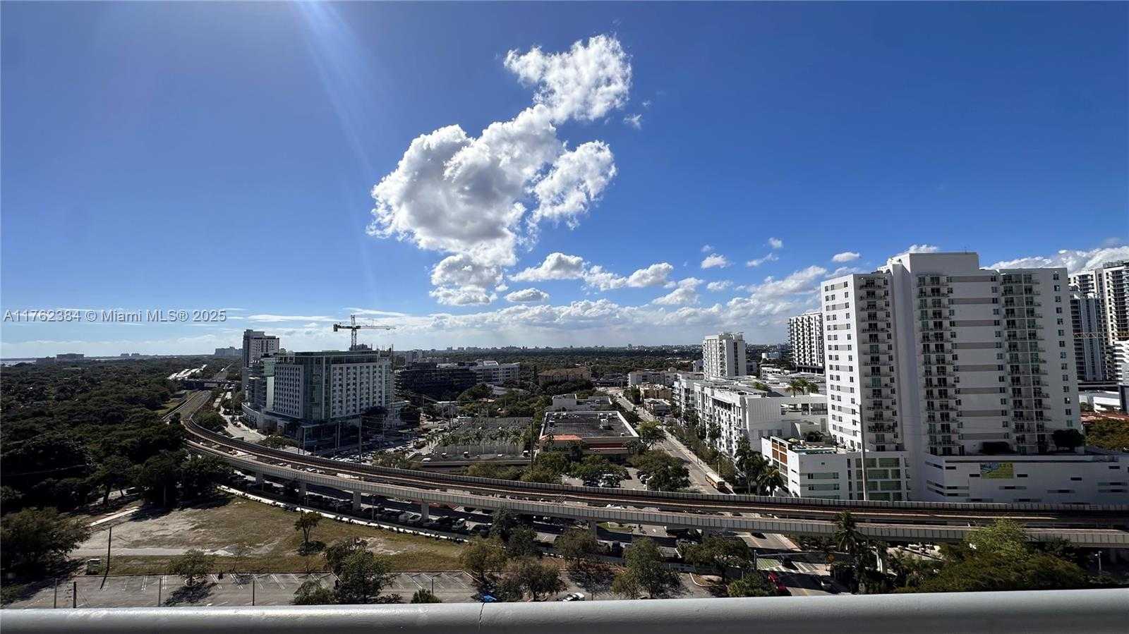 Small Image of 60 SOUTH WEST 13TH ST #1115, Miami Number 3