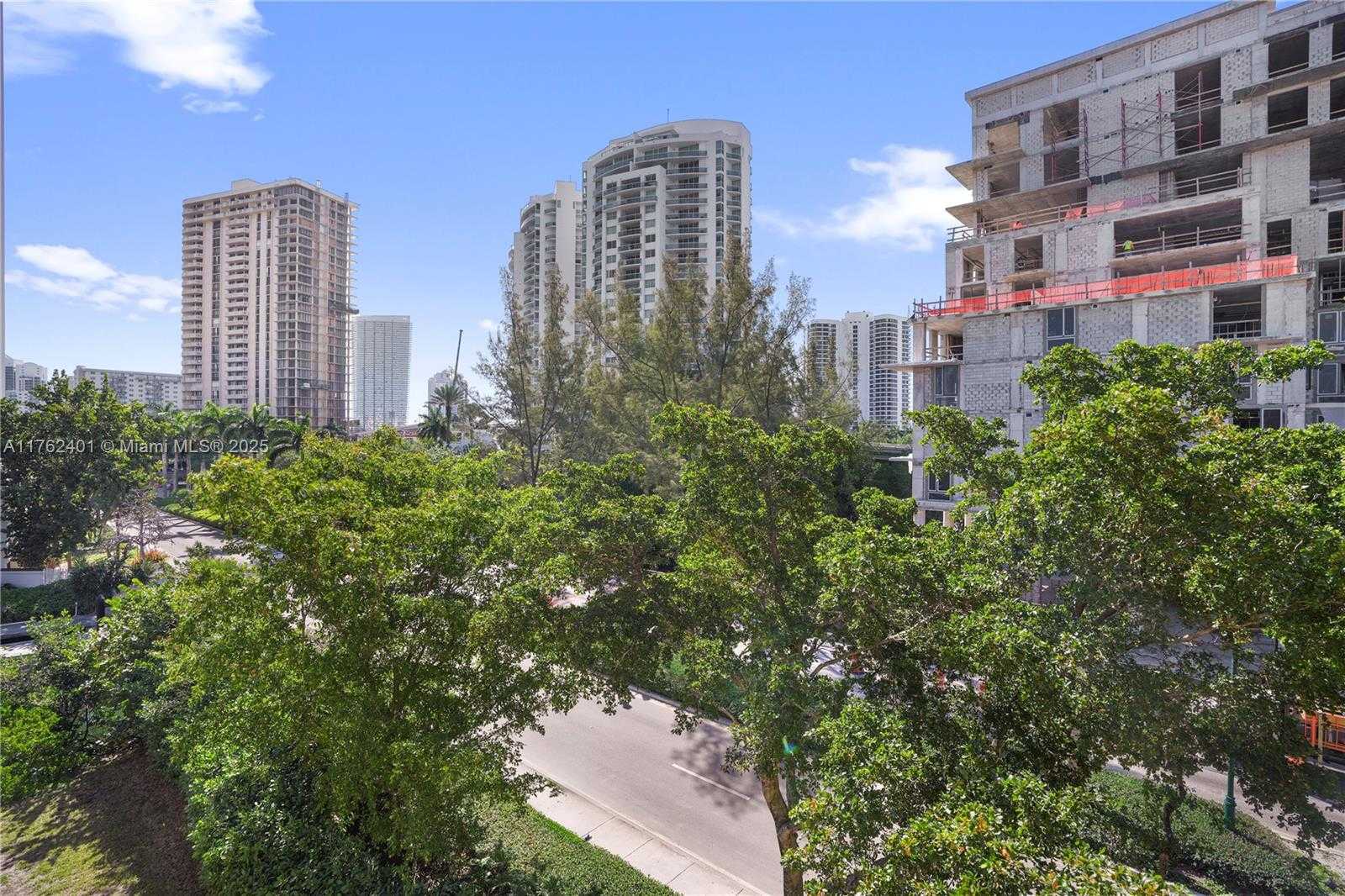 Small Image of 19555 EAST COUNTRY CLUB DR #8502, Aventura Number 25