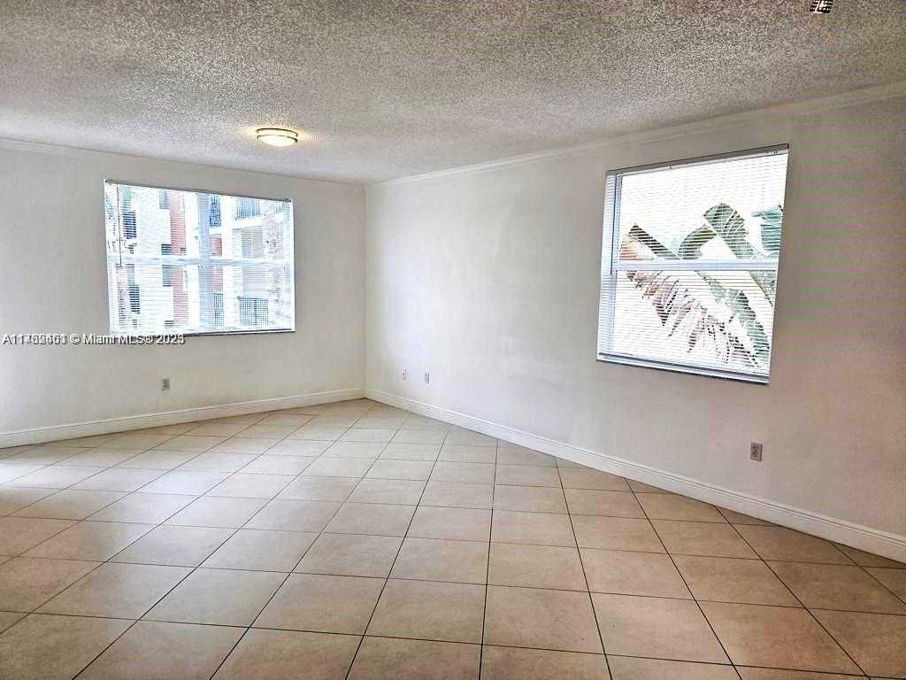 Small Image of 17145 NORTH BAY RD #4412, Sunny Isles Beach Number 14
